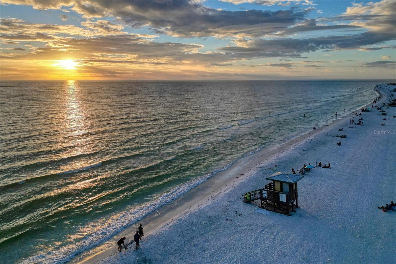 Image 48 of 69 For 1001 Benjamin Franklin Drive 403