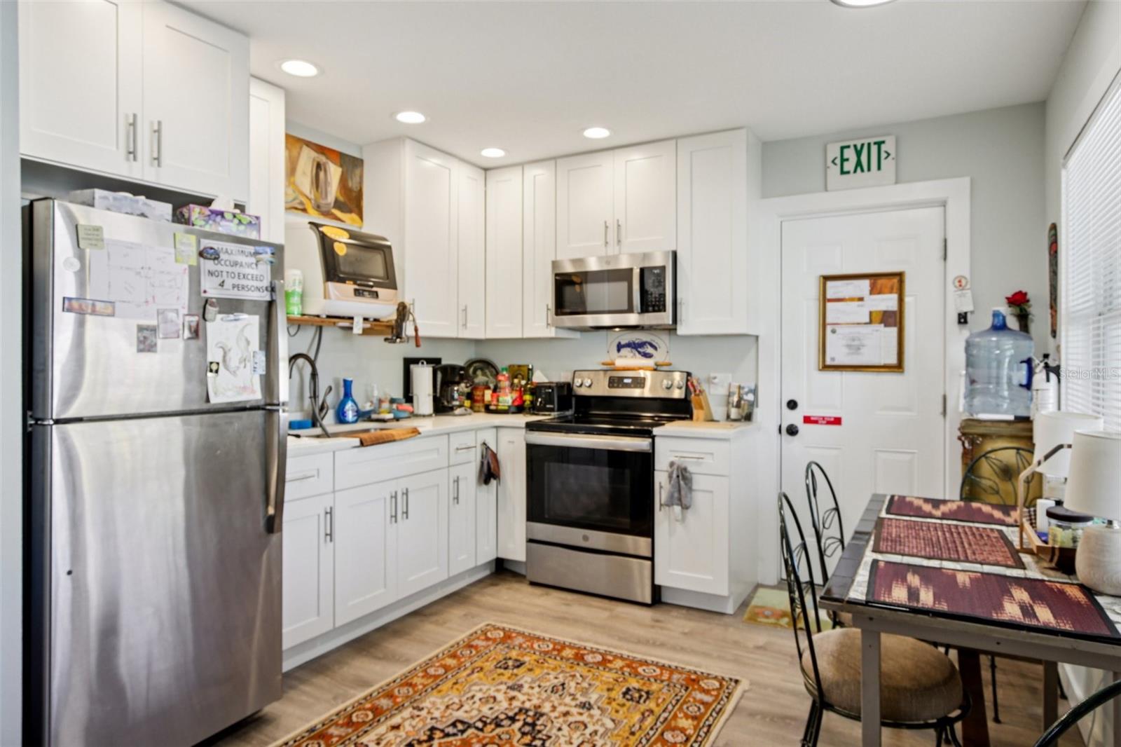 Image 10 of 28 For 1217 11th Avenue W