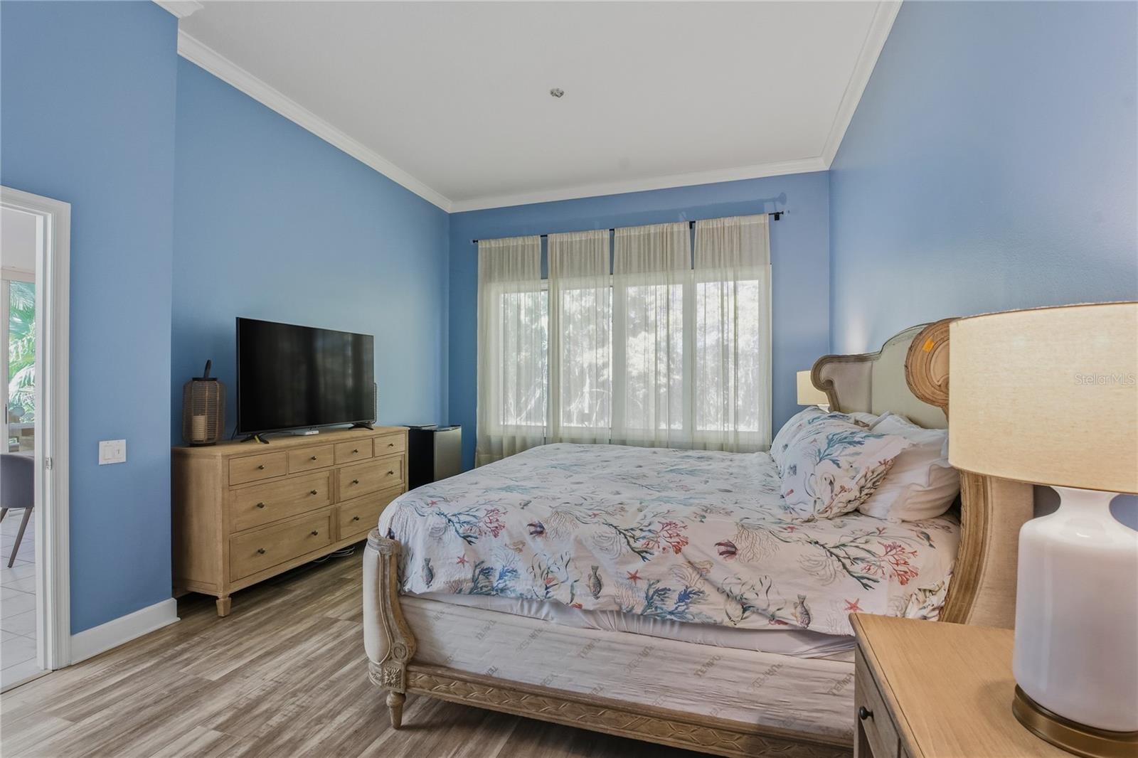 Image 33 of 94 For 8717 54th Avenue E Na