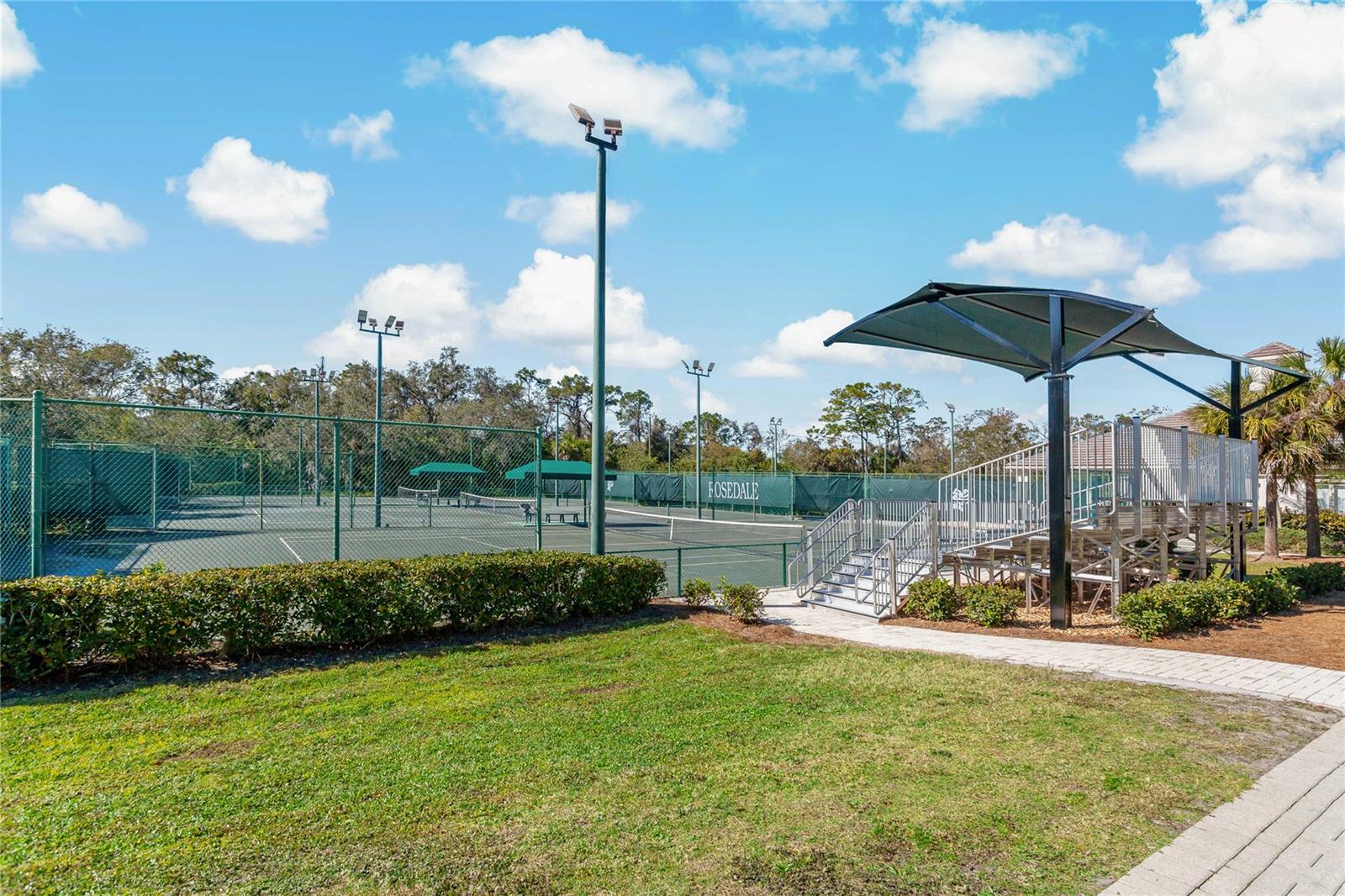 Image 78 of 94 For 8717 54th Avenue E Na