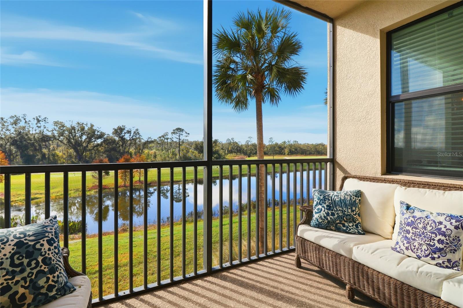 Image 24 of 54 For 18028 Gawthrop Drive 202