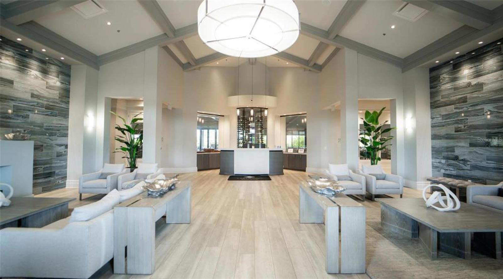 Image 31 of 54 For 18028 Gawthrop Drive 202