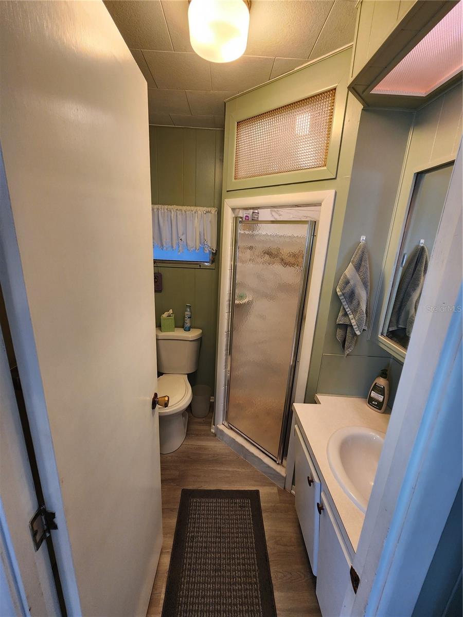 Image 19 of 26 For 5003 4th Street W