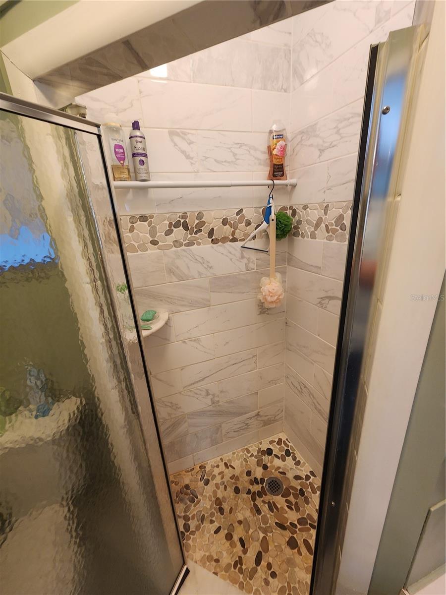 Image 20 of 26 For 5003 4th Street W