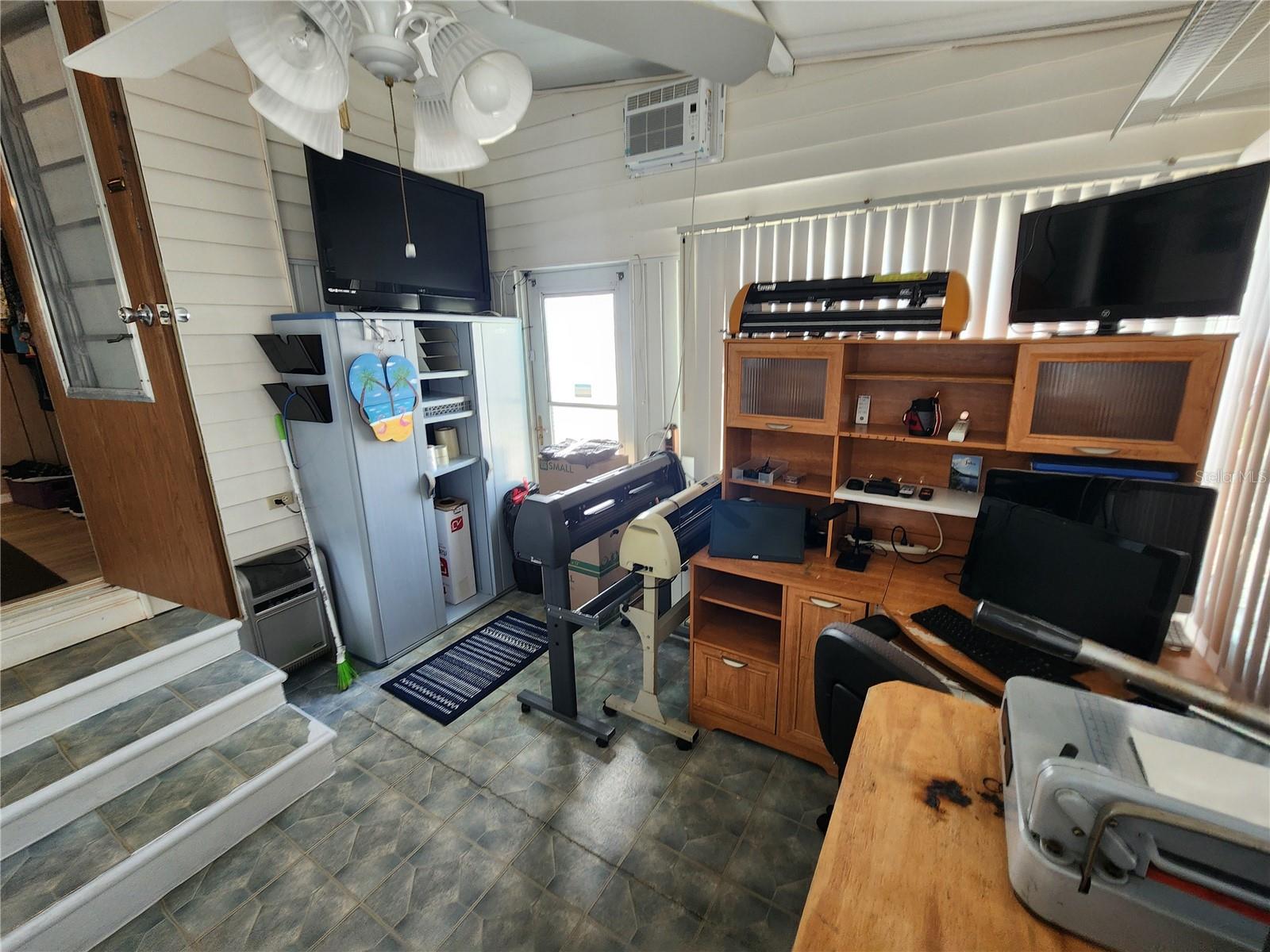 Image 26 of 26 For 5003 4th Street W