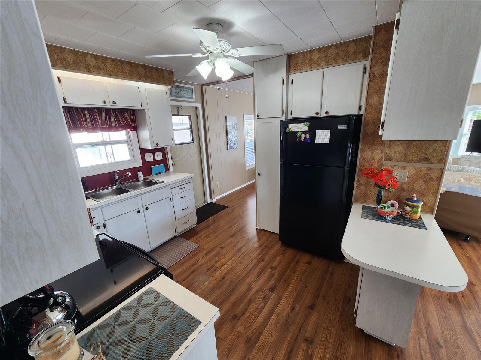 Image 8 of 26 For 5003 4th Street W