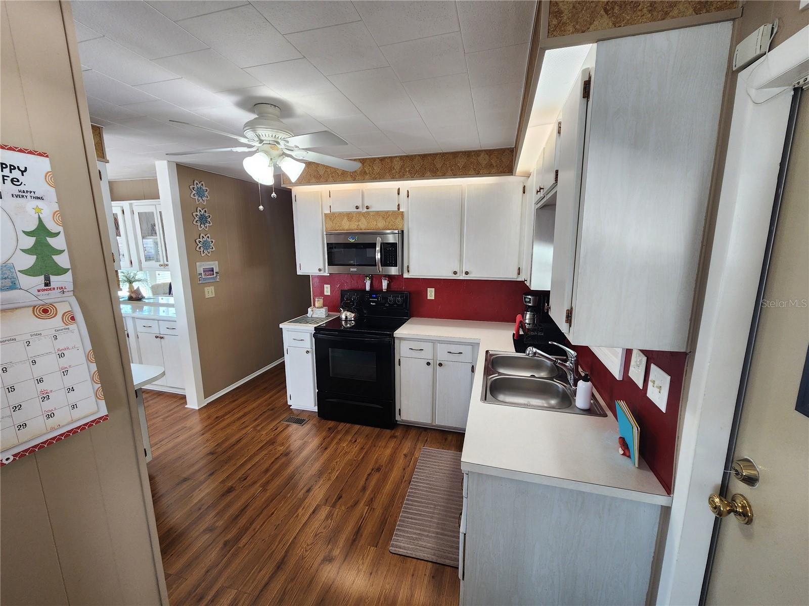 Image 9 of 26 For 5003 4th Street W