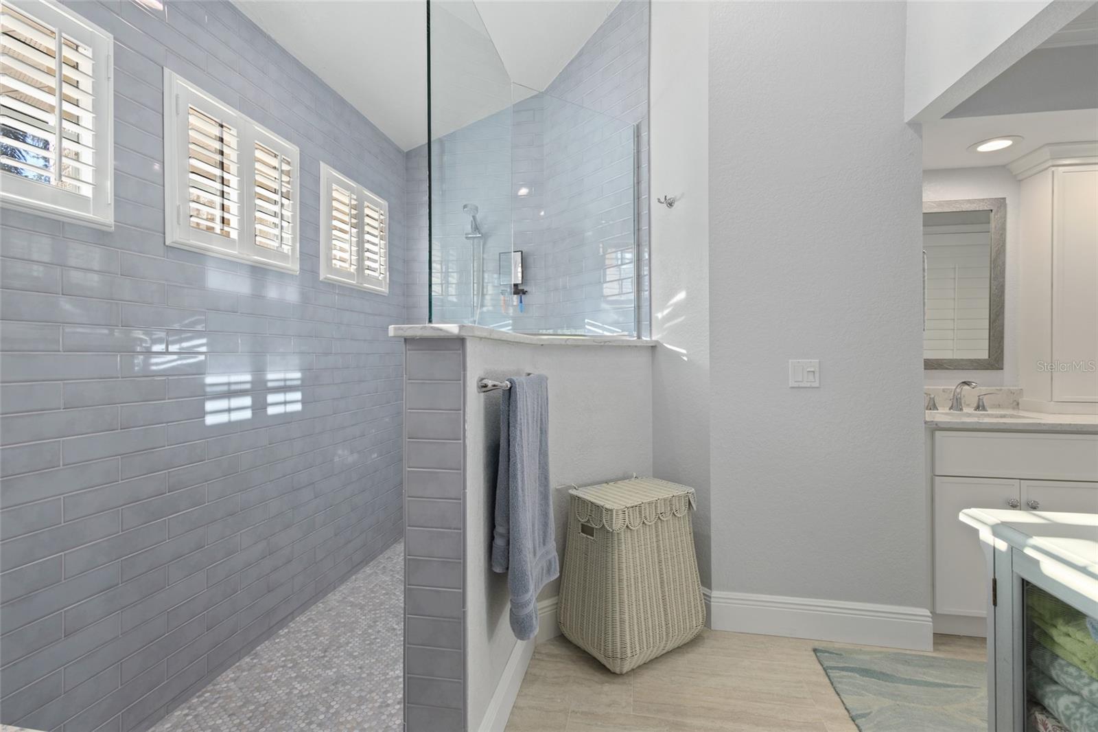 Image 18 of 39 For 1016 91st Street Nw