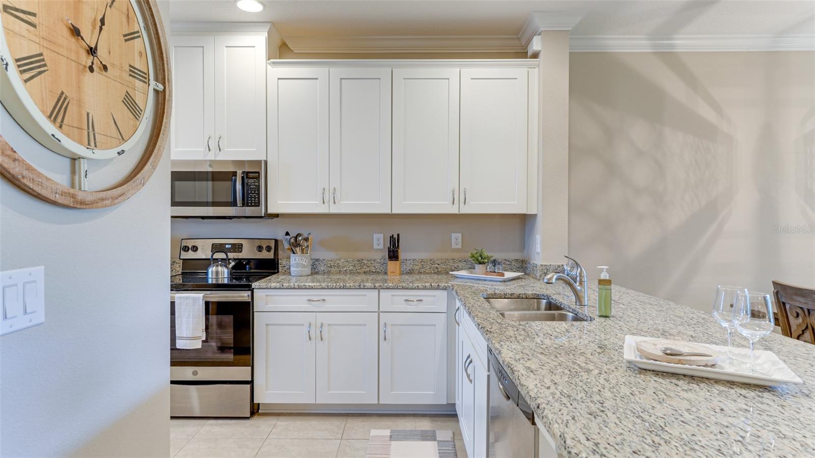 Image 14 of 66 For 12740 Sorrento Way 102