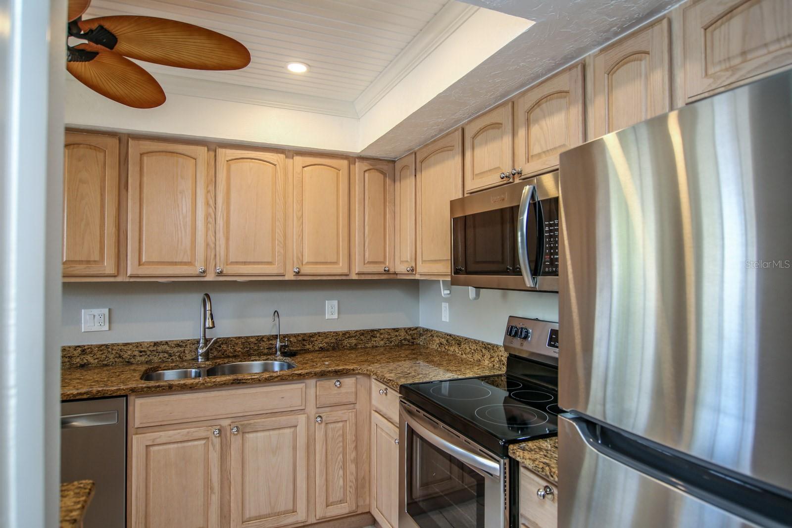 Image 5 of 30 For 633 Estuary Drive