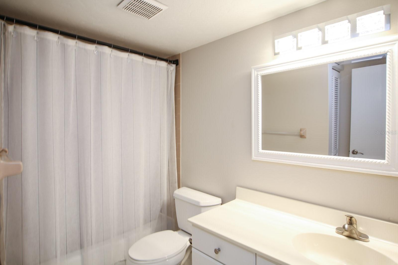 Image 9 of 30 For 633 Estuary Drive