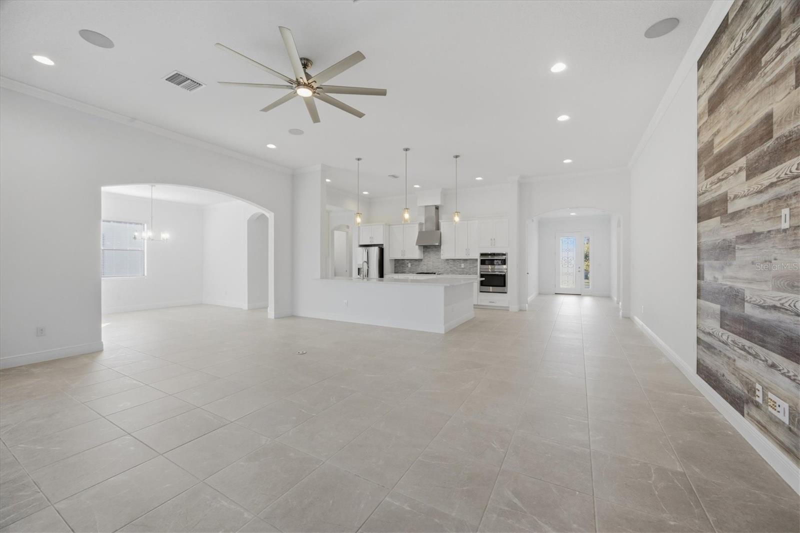 Image 13 of 50 For 3712 Creekside Park Drive