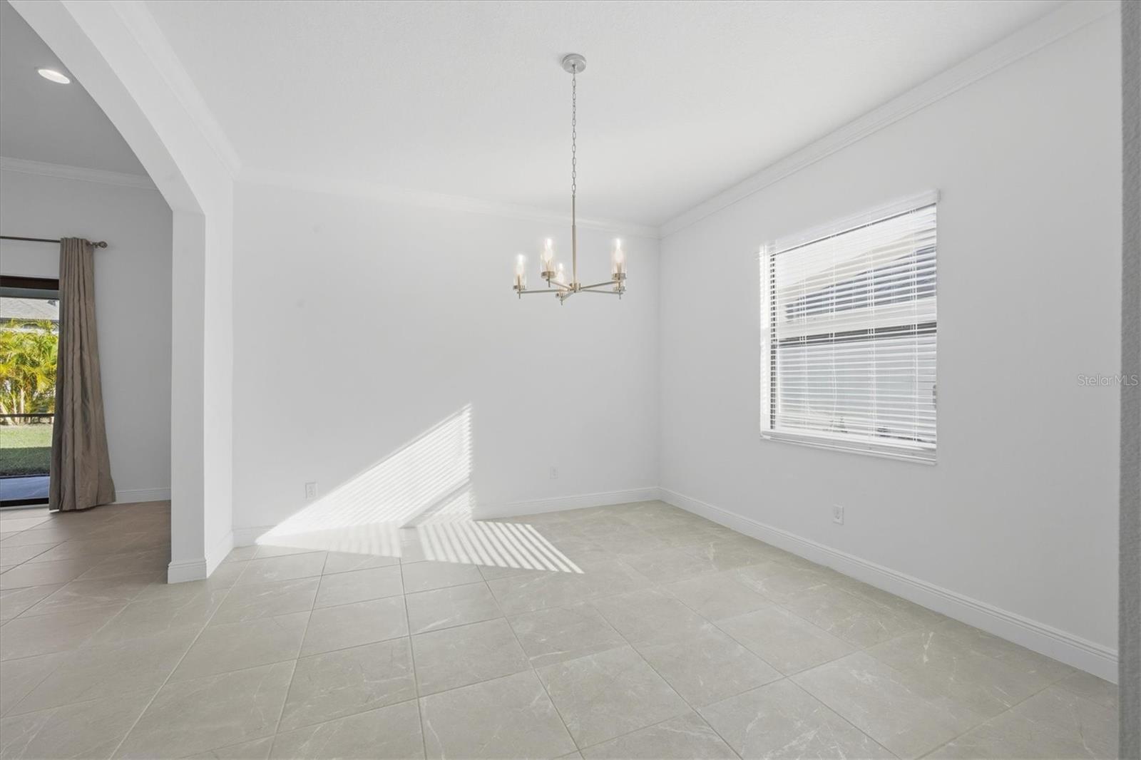 Image 21 of 50 For 3712 Creekside Park Drive