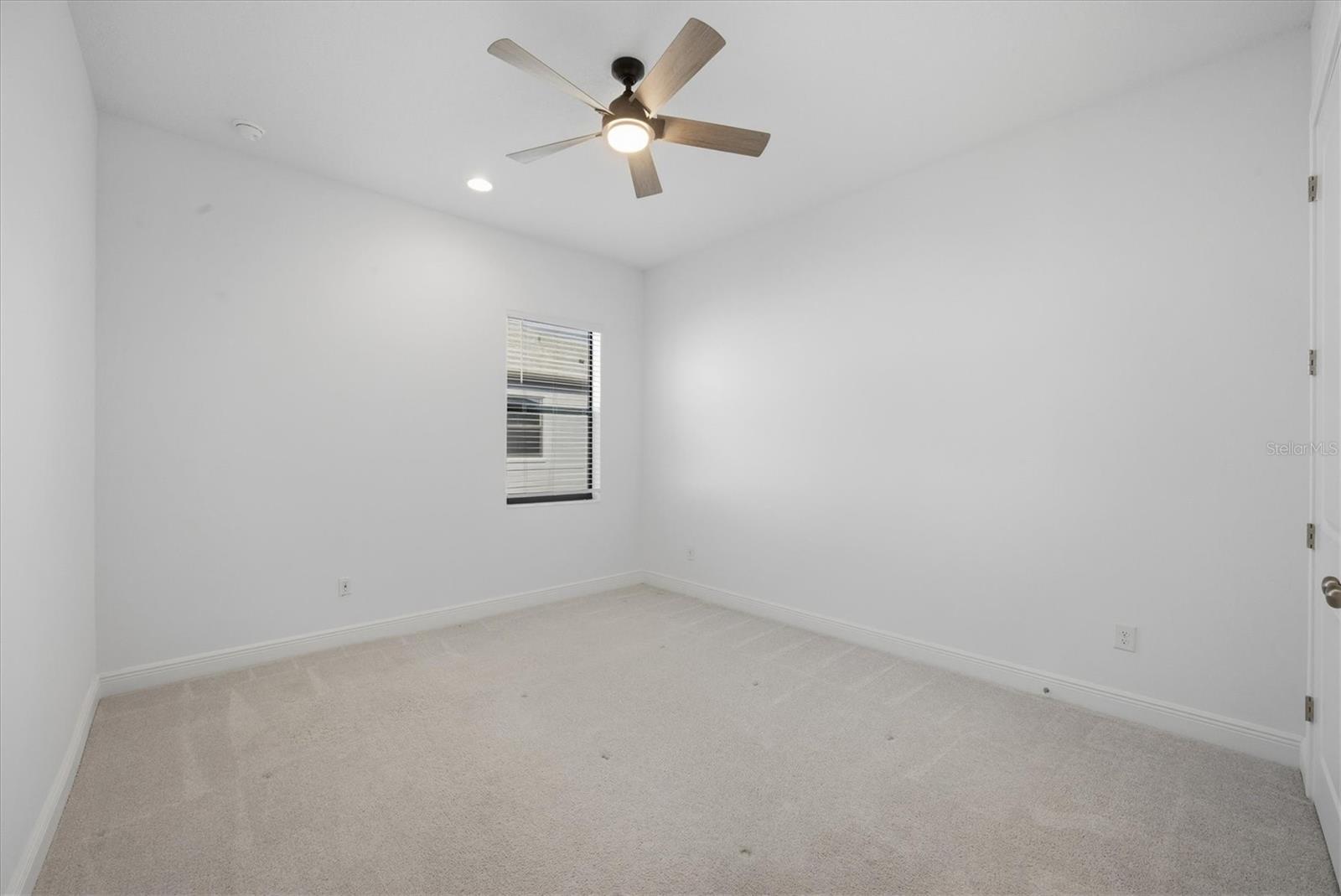 Image 30 of 50 For 3712 Creekside Park Drive