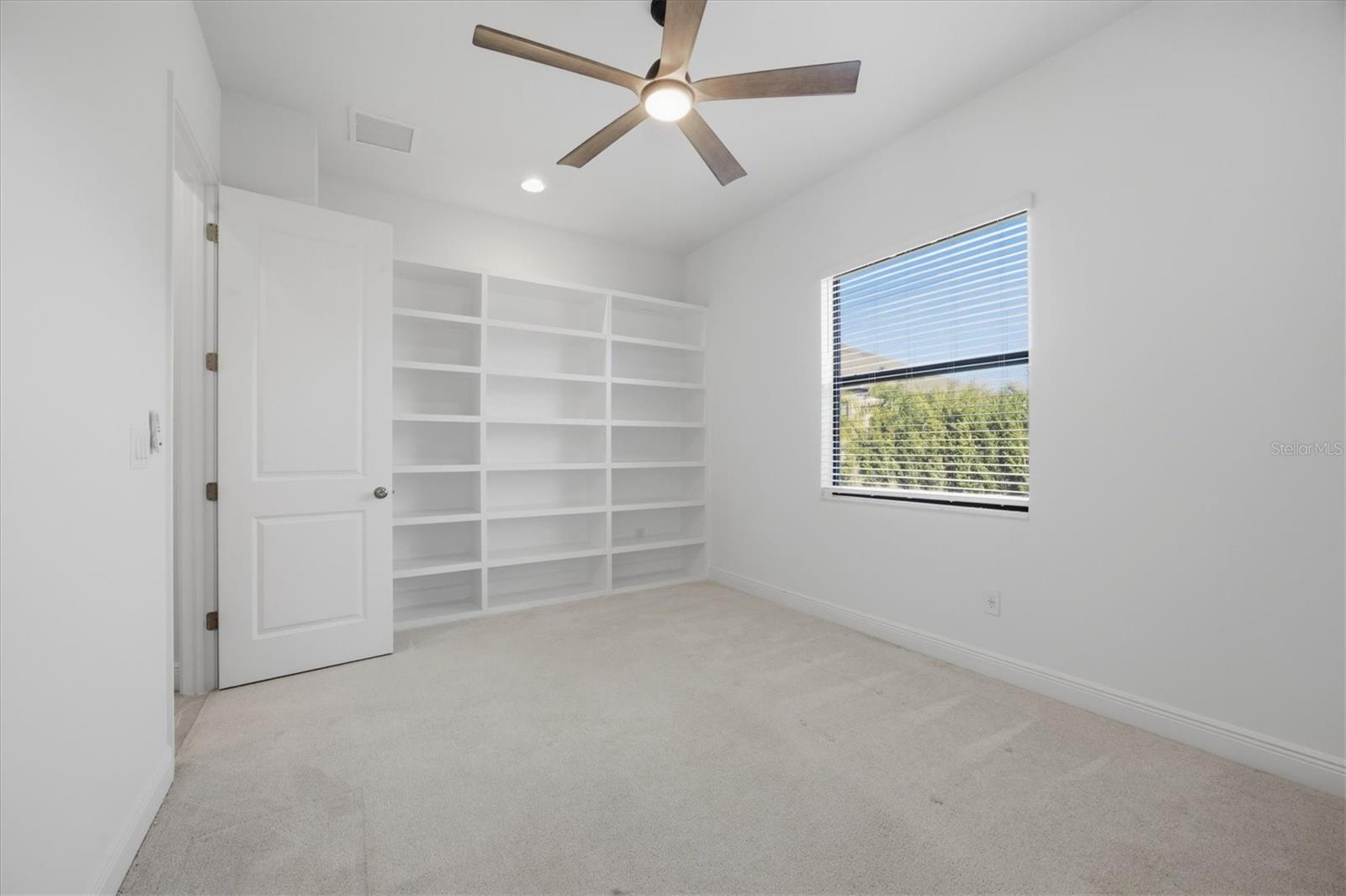 Image 32 of 50 For 3712 Creekside Park Drive