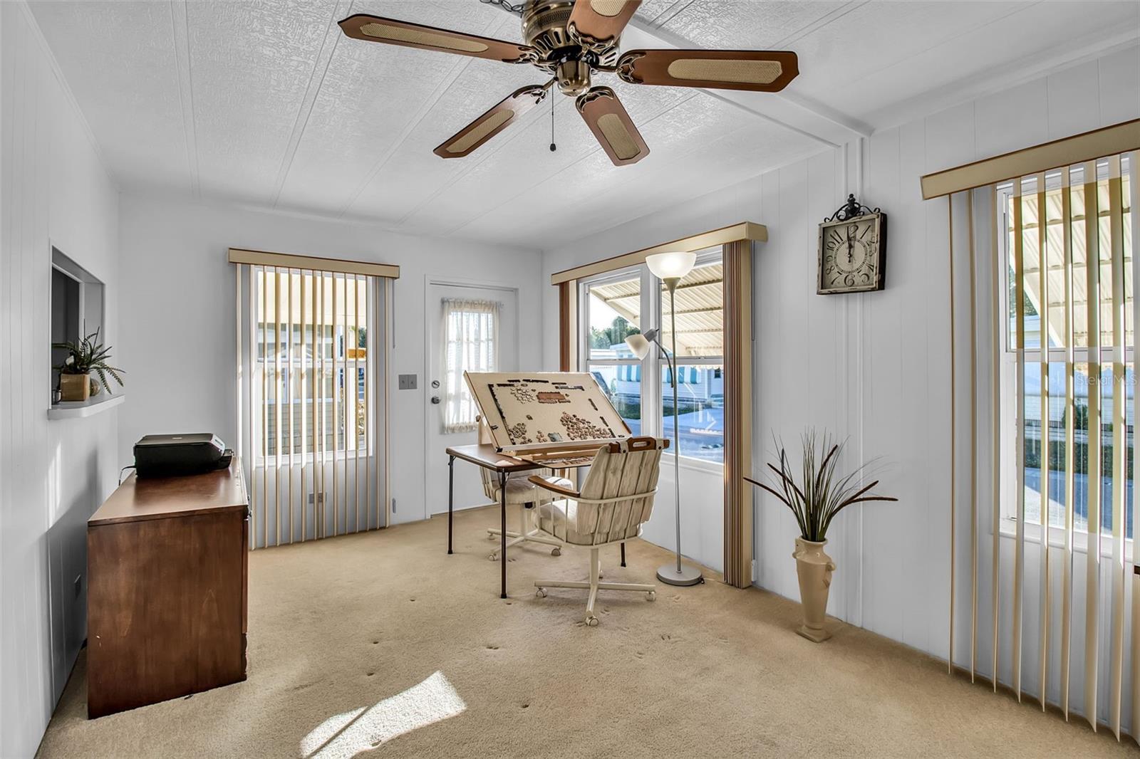 Image 10 of 30 For 5619 Bayshore Road 160