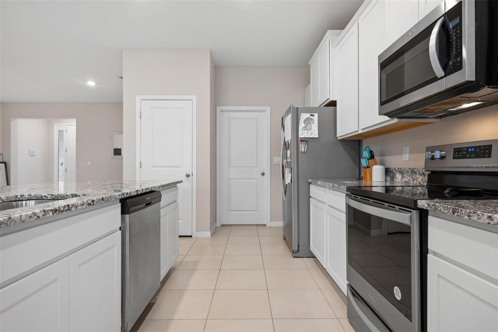 Image 10 of 40 For 431 158th Street E