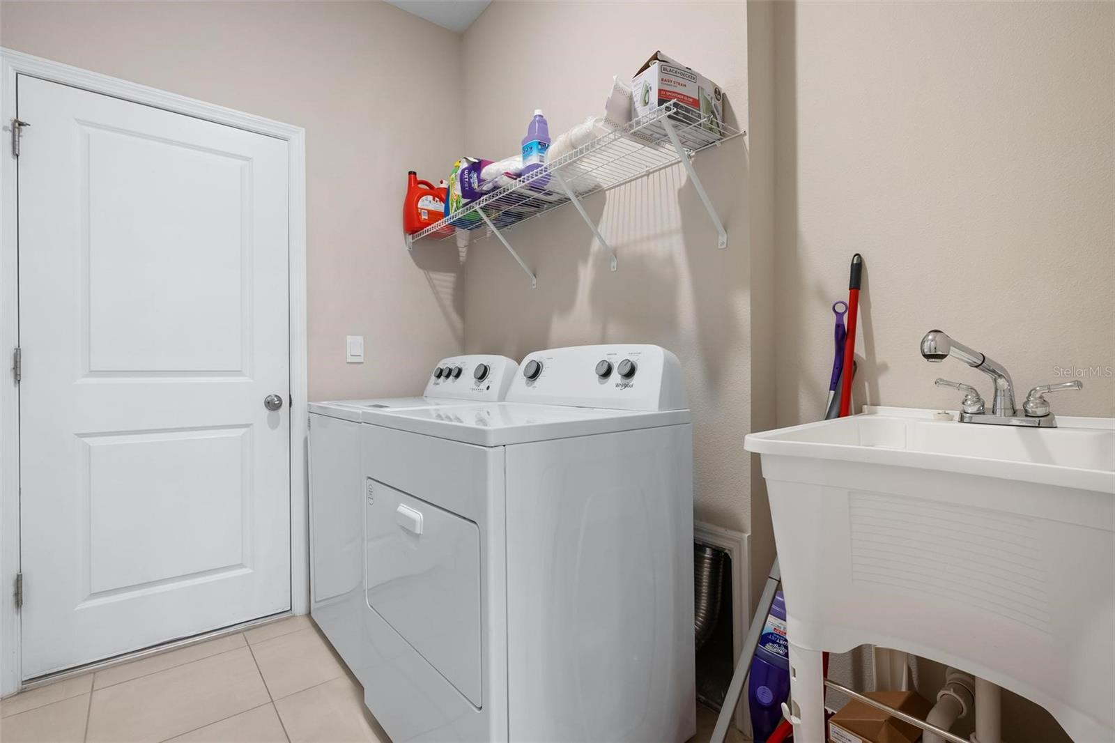 Image 17 of 40 For 431 158th Street E