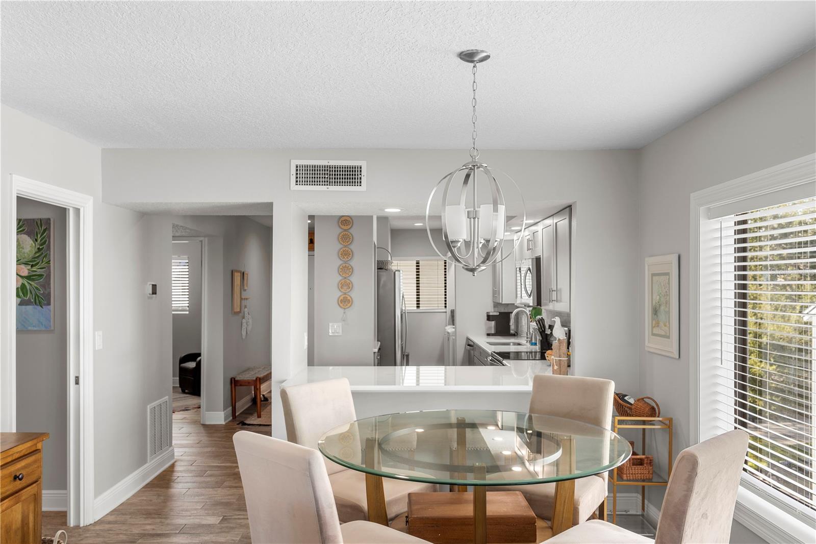 Image 13 of 52 For 817 Bahia Del Sol Drive 40