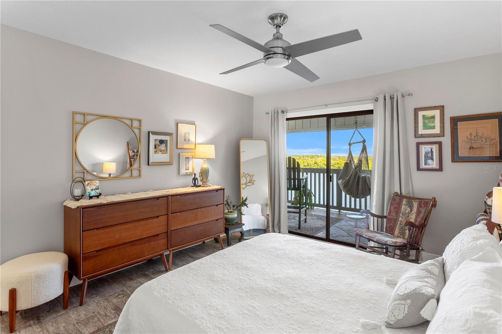 Image 29 of 52 For 817 Bahia Del Sol Drive 40