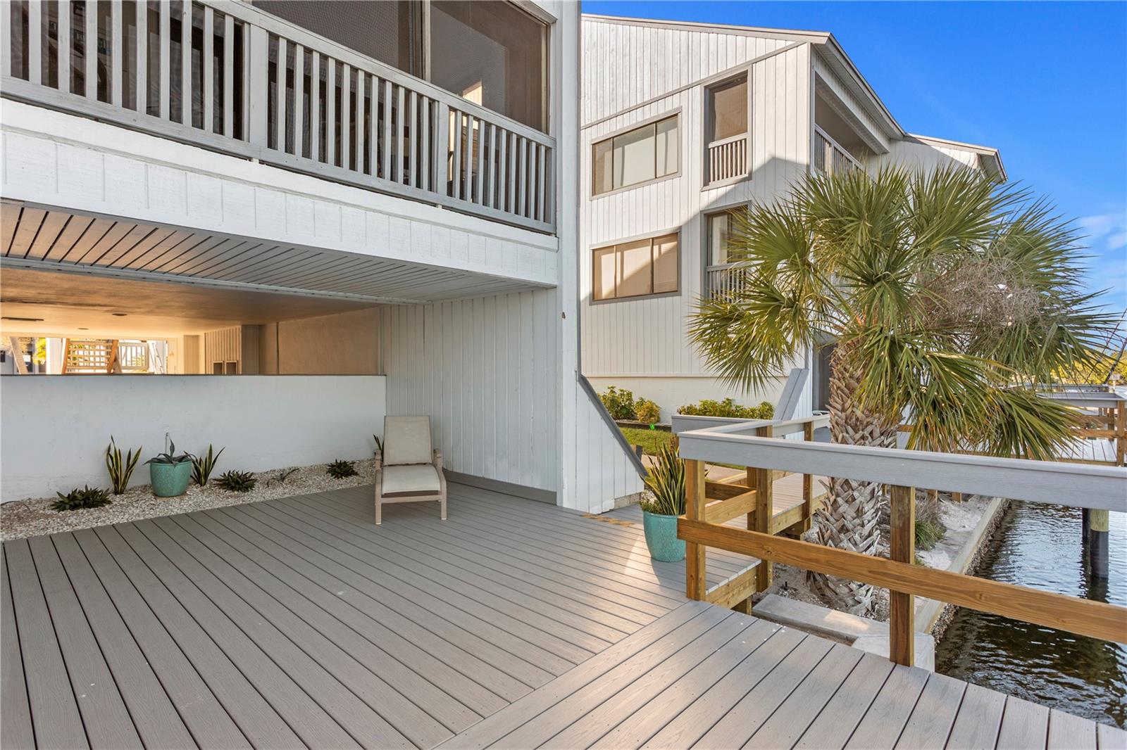 Image 38 of 52 For 817 Bahia Del Sol Drive 40