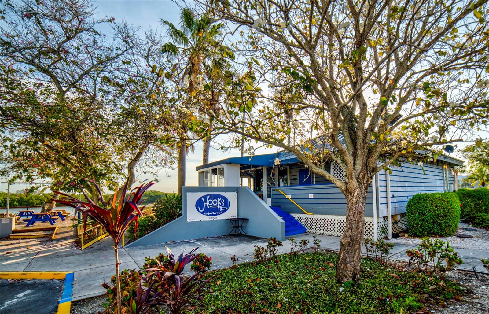 Image 50 of 52 For 817 Bahia Del Sol Drive 40