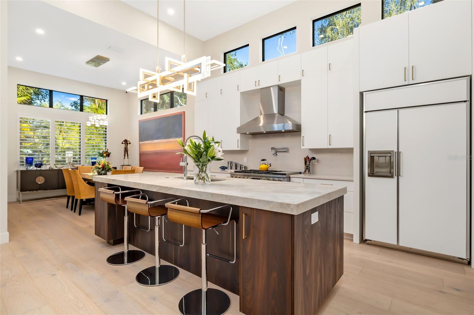 Image 11 of 84 For 1879 Hibiscus Street