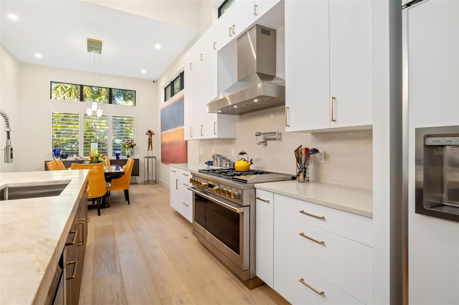 Image 19 of 84 For 1879 Hibiscus Street