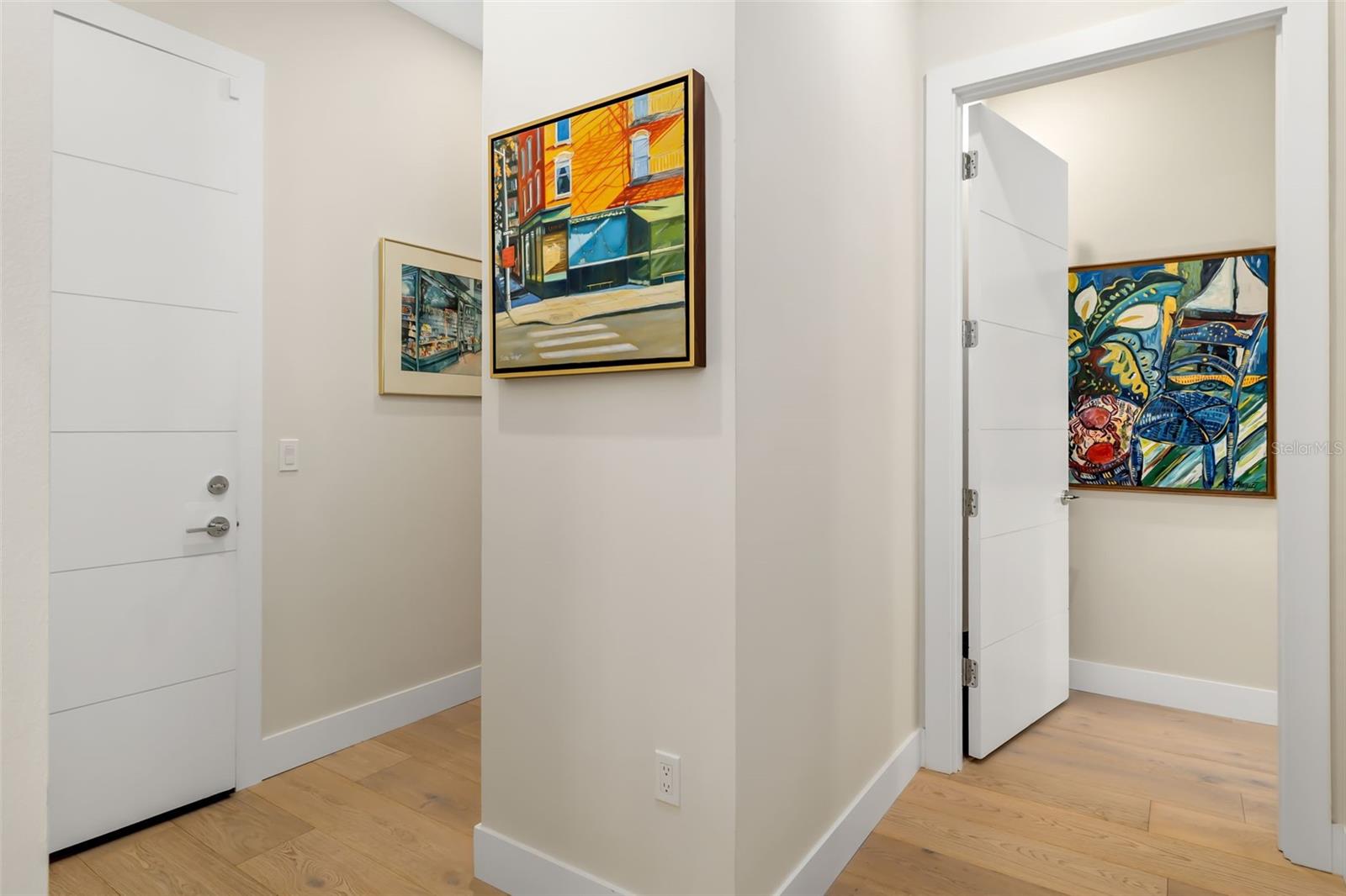 Image 25 of 84 For 1879 Hibiscus Street