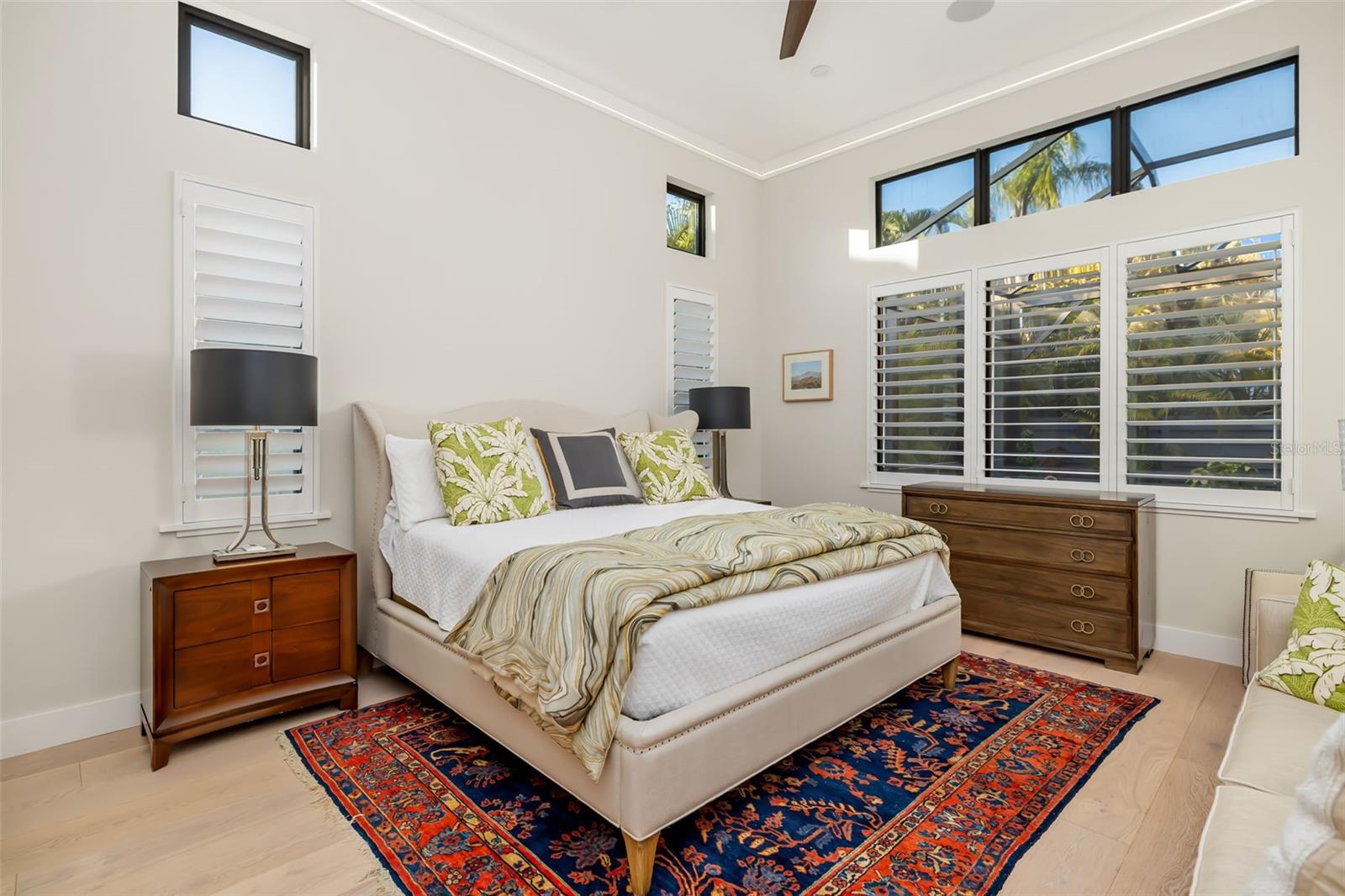 Image 26 of 84 For 1879 Hibiscus Street