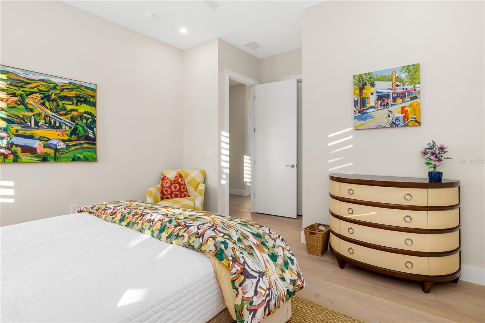 Image 48 of 84 For 1879 Hibiscus Street