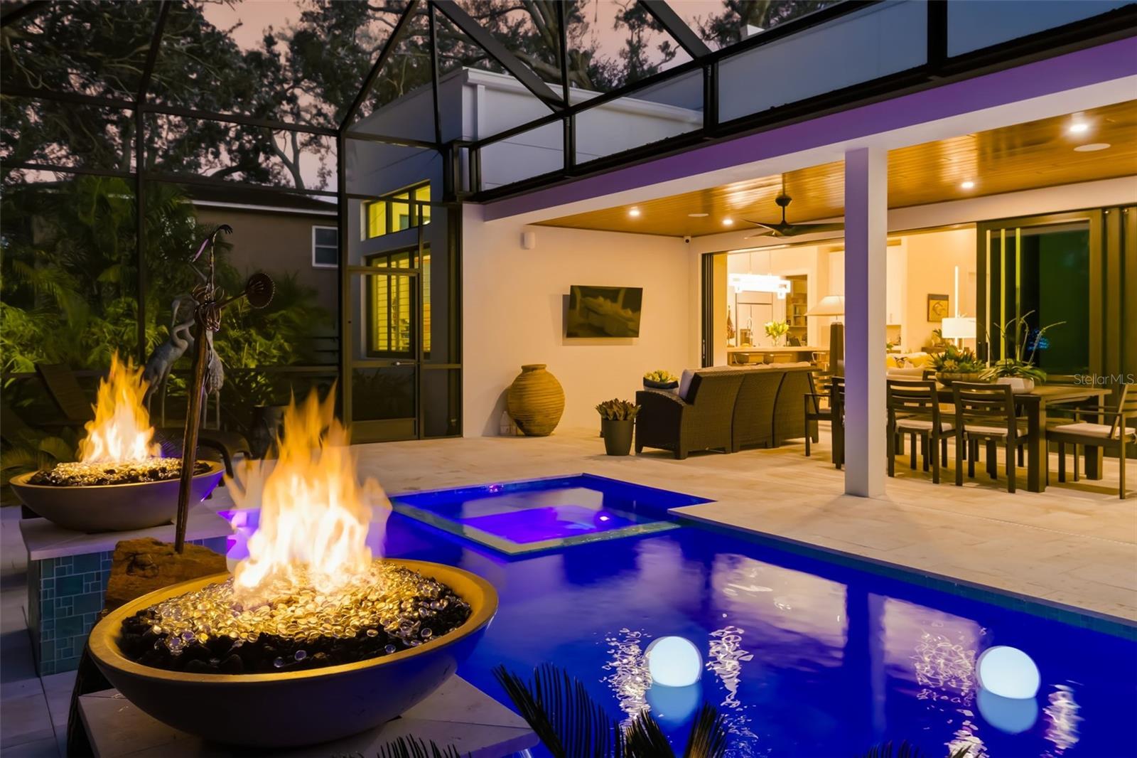 Image 60 of 84 For 1879 Hibiscus Street