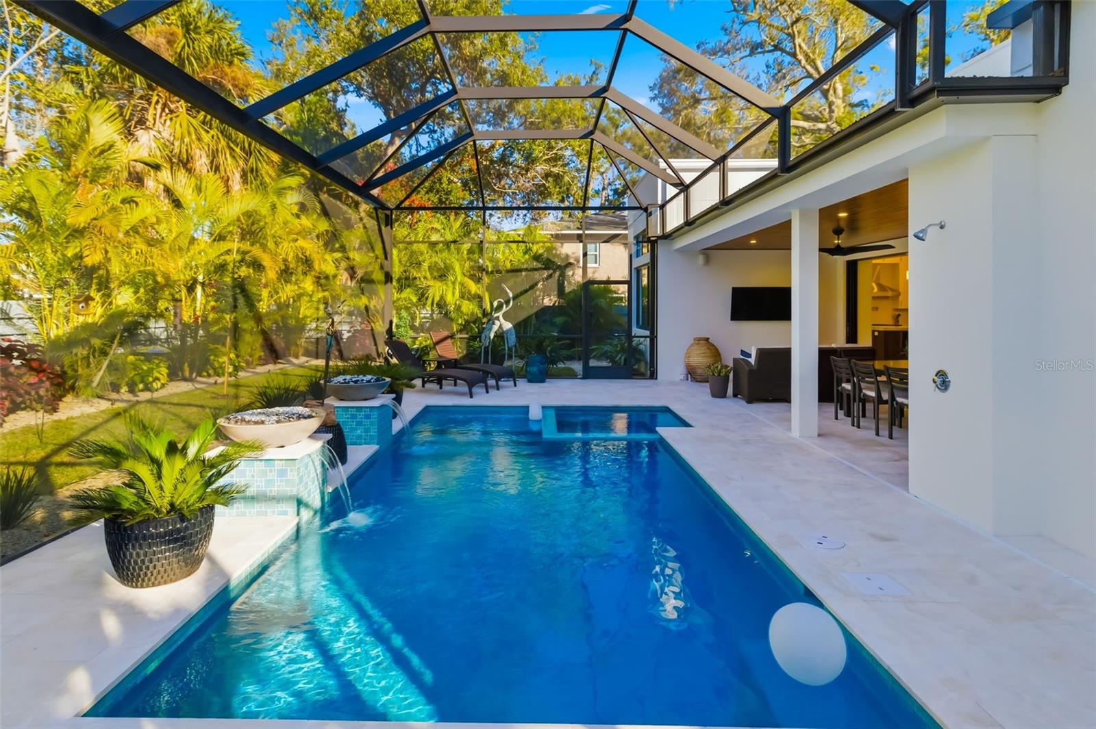 Image 67 of 84 For 1879 Hibiscus Street