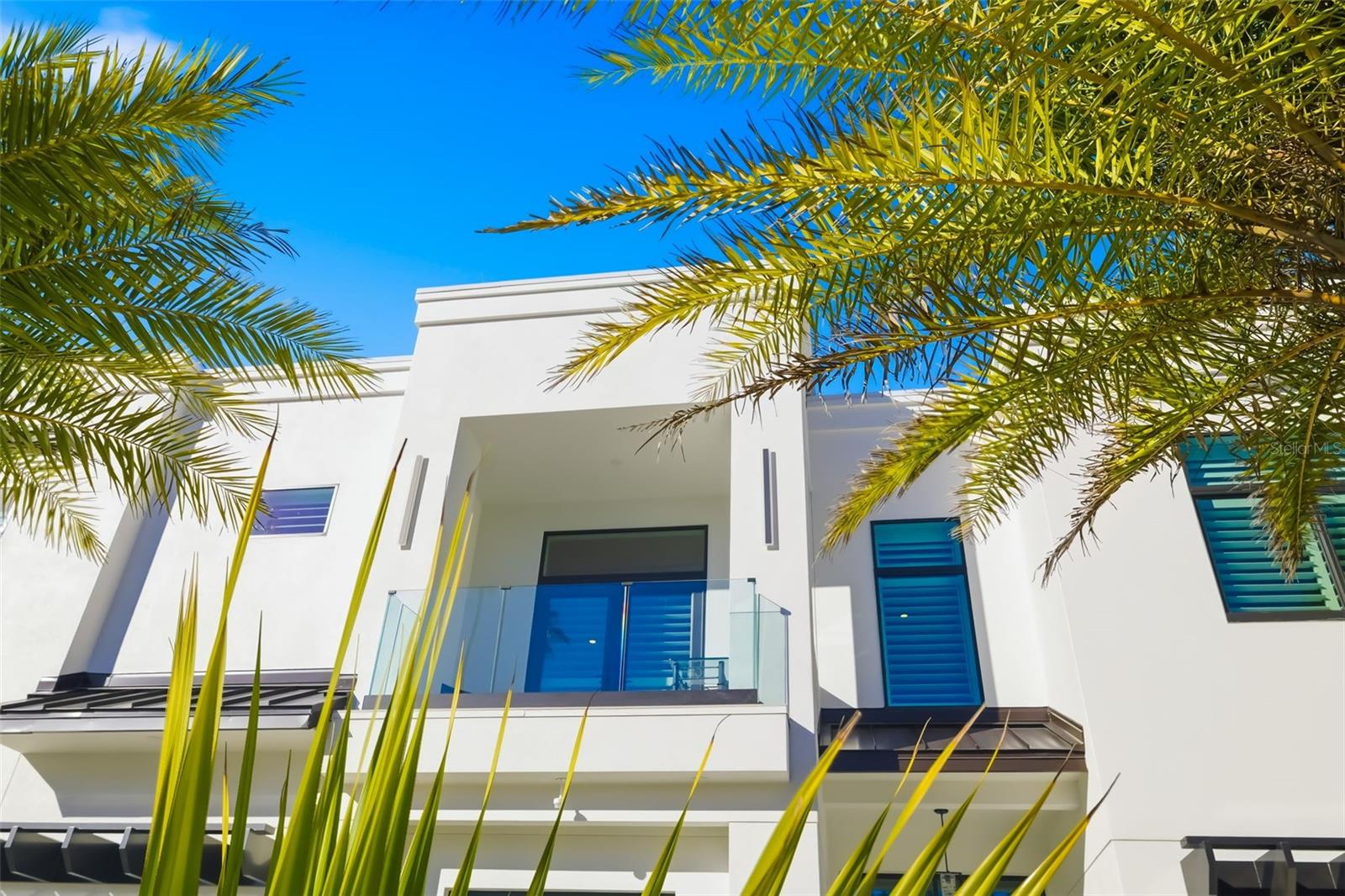 Image 77 of 84 For 1879 Hibiscus Street