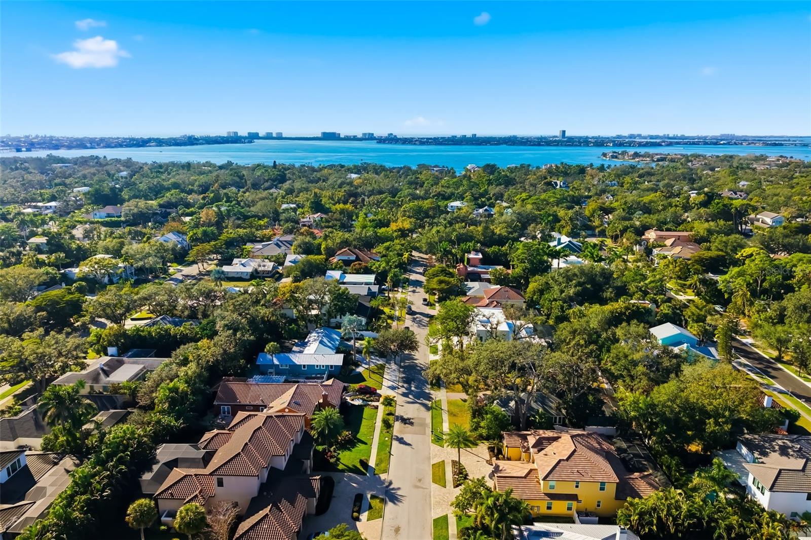 Image 82 of 84 For 1879 Hibiscus Street