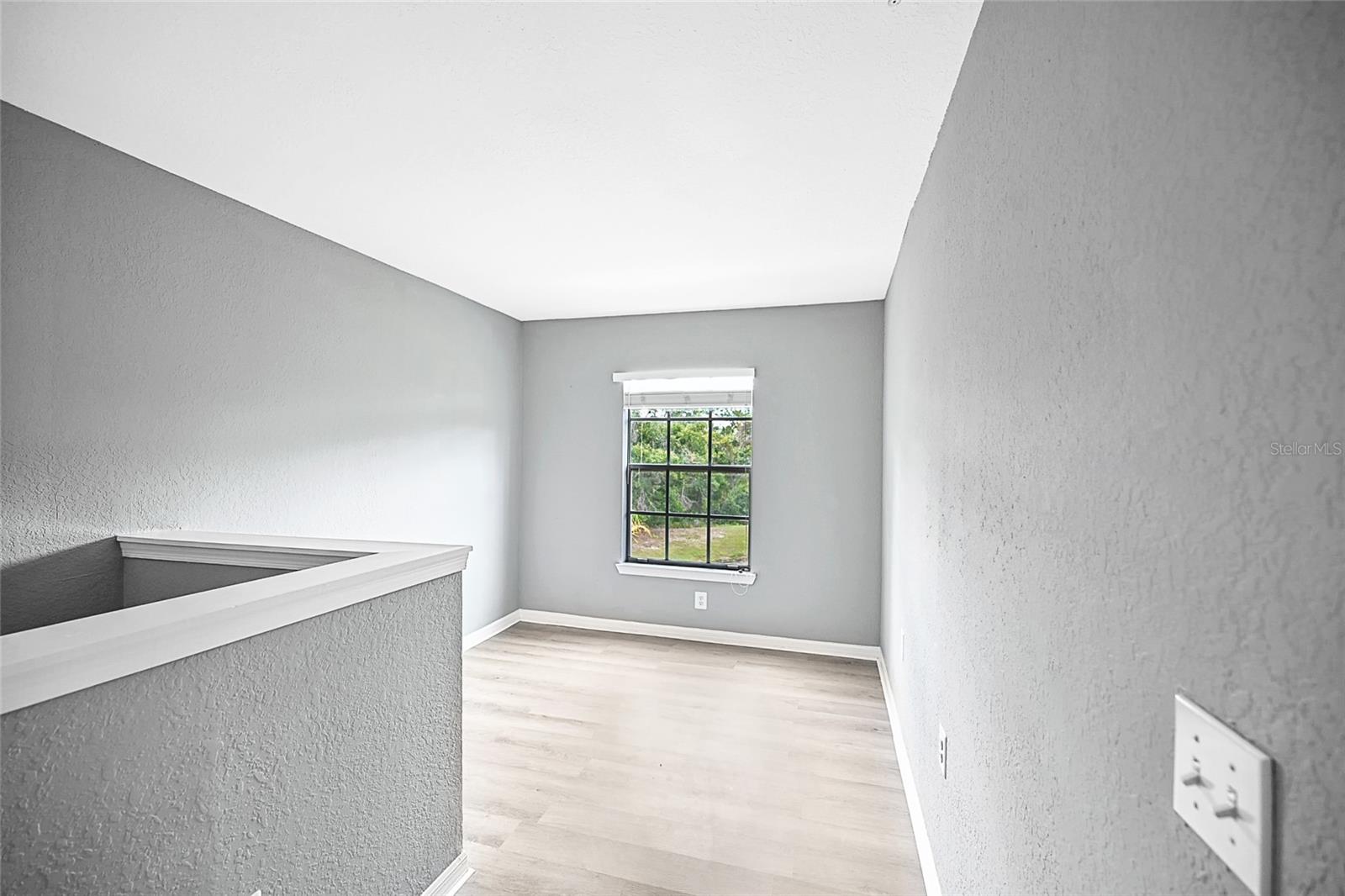 Image 13 of 41 For 7417 Vista Way 208