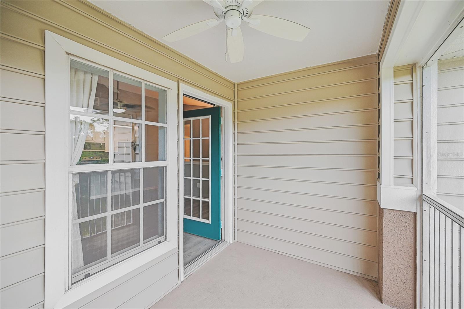 Image 28 of 41 For 7417 Vista Way 208