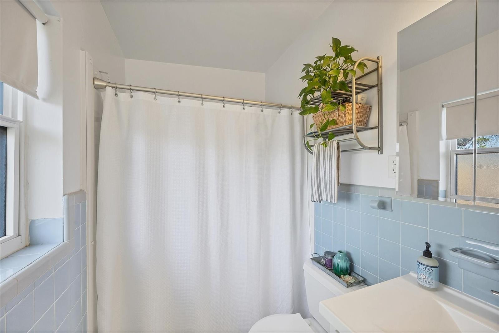 Image 26 of 46 For 2300 Georgetown Road