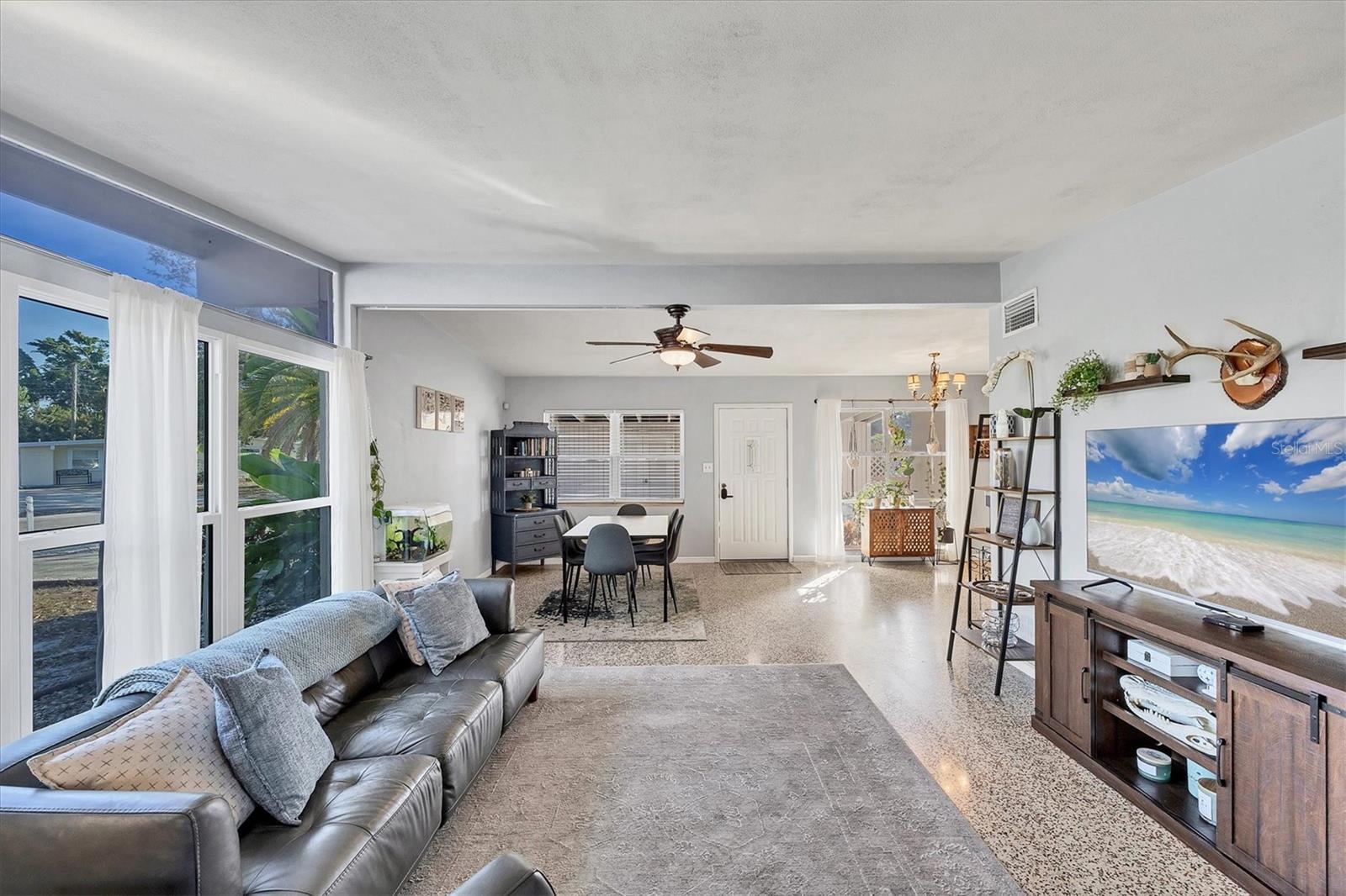 Image 9 of 46 For 2300 Georgetown Road