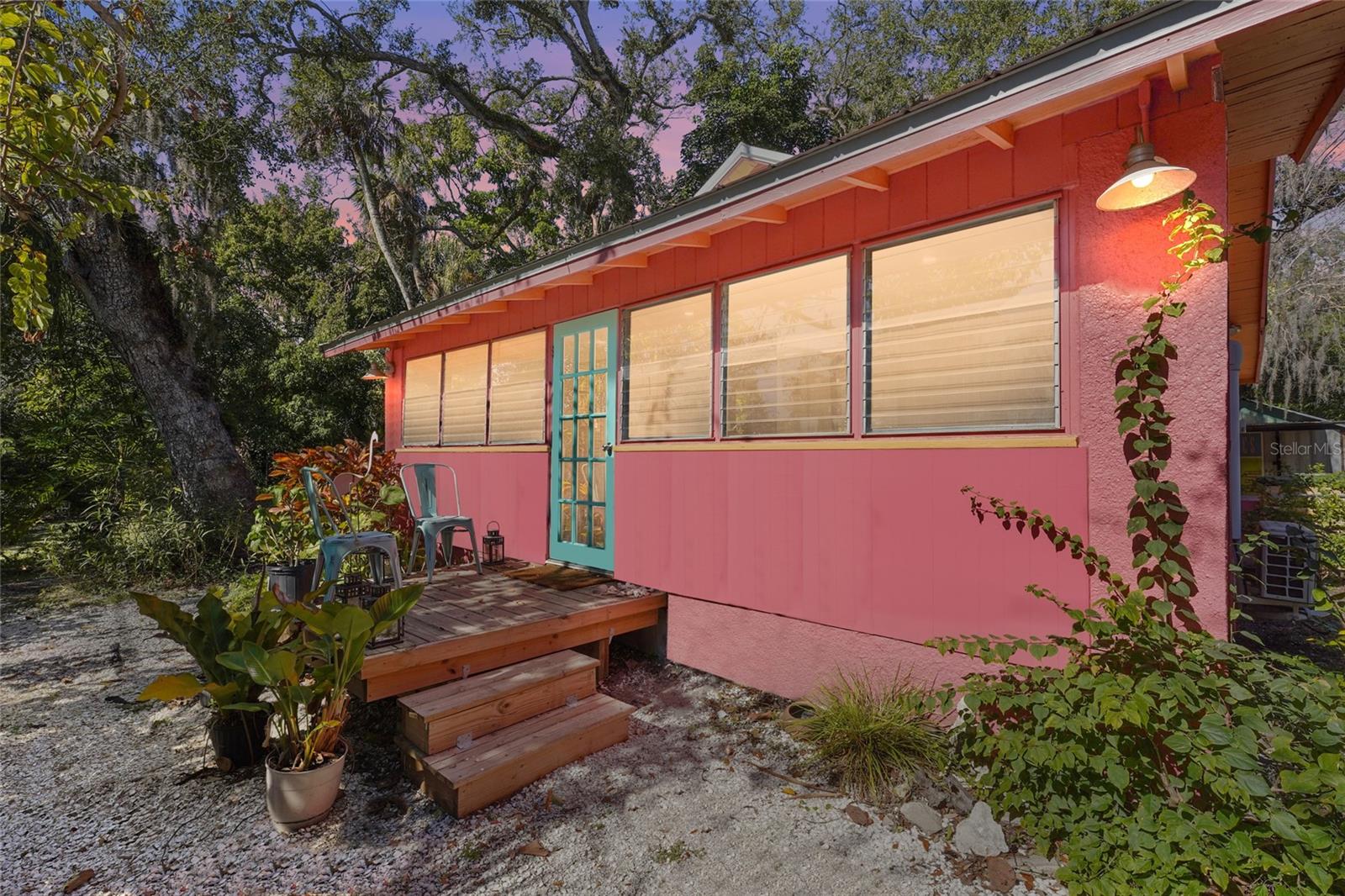 Image 2 of 54 For 1333 Myrtle Street