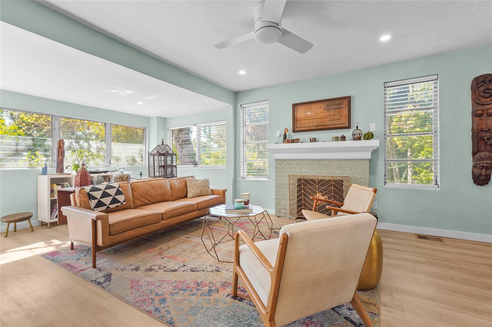 Image 4 of 54 For 1333 Myrtle Street