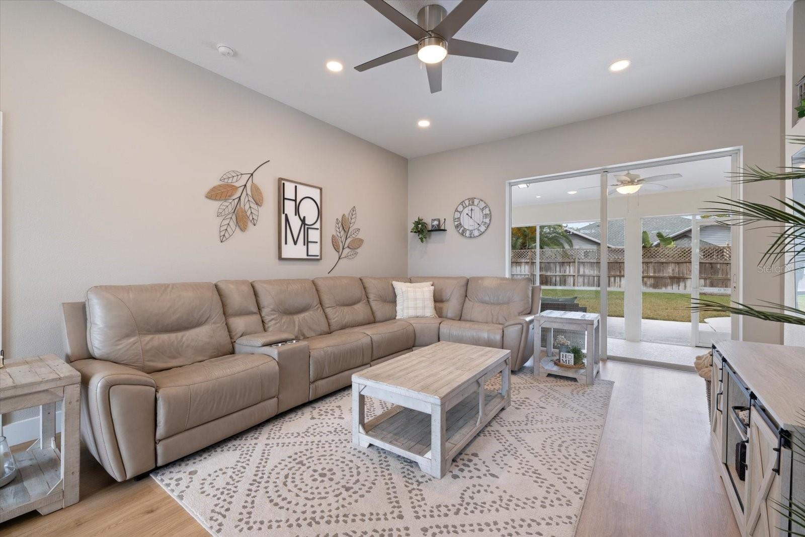 Image 10 of 72 For 4162 Parry Drive