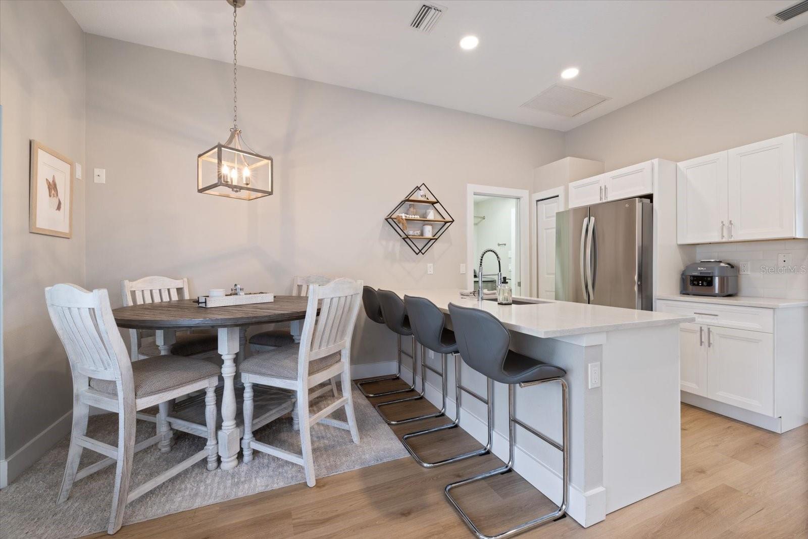 Image 16 of 72 For 4162 Parry Drive