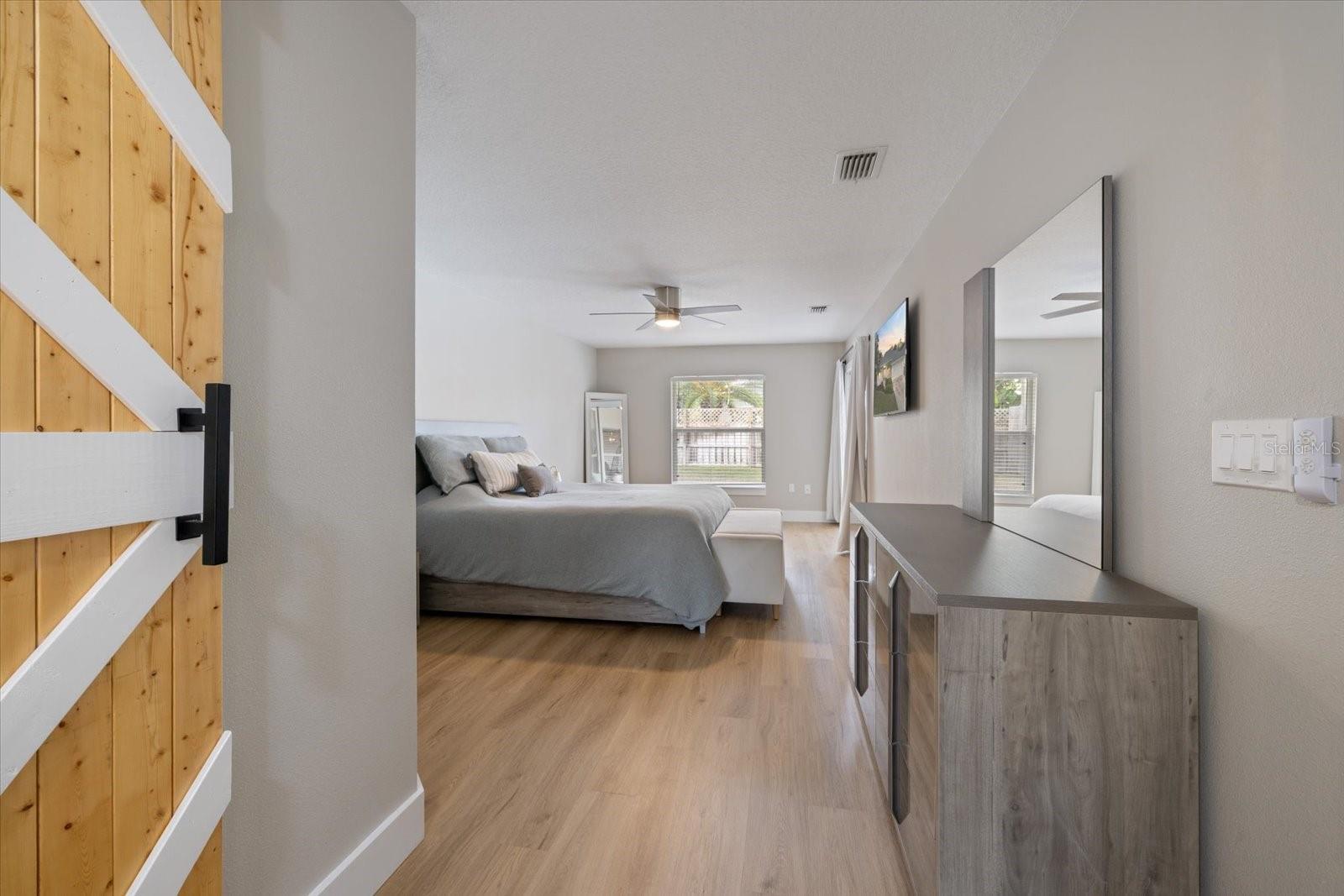 Image 17 of 72 For 4162 Parry Drive