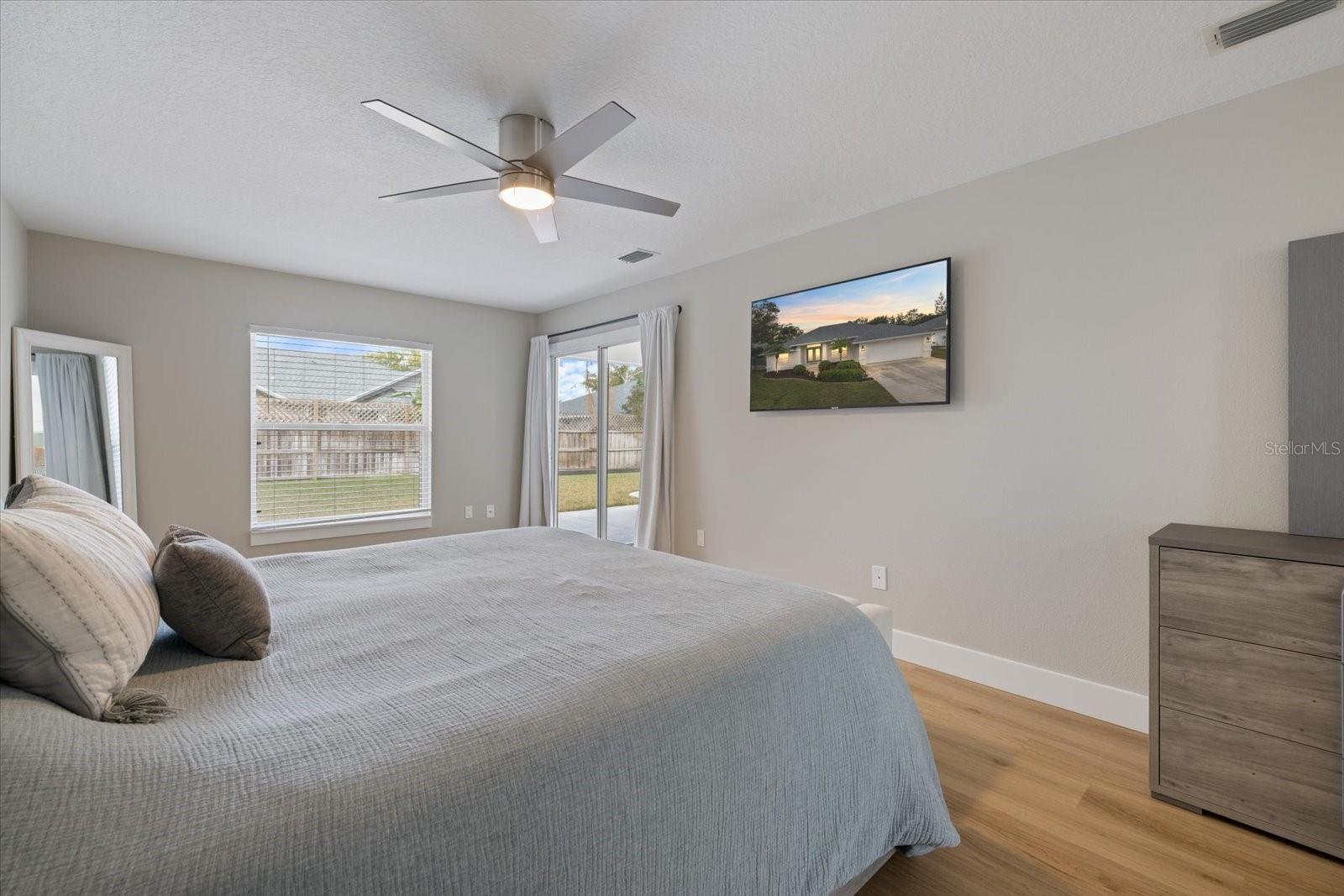 Image 20 of 72 For 4162 Parry Drive