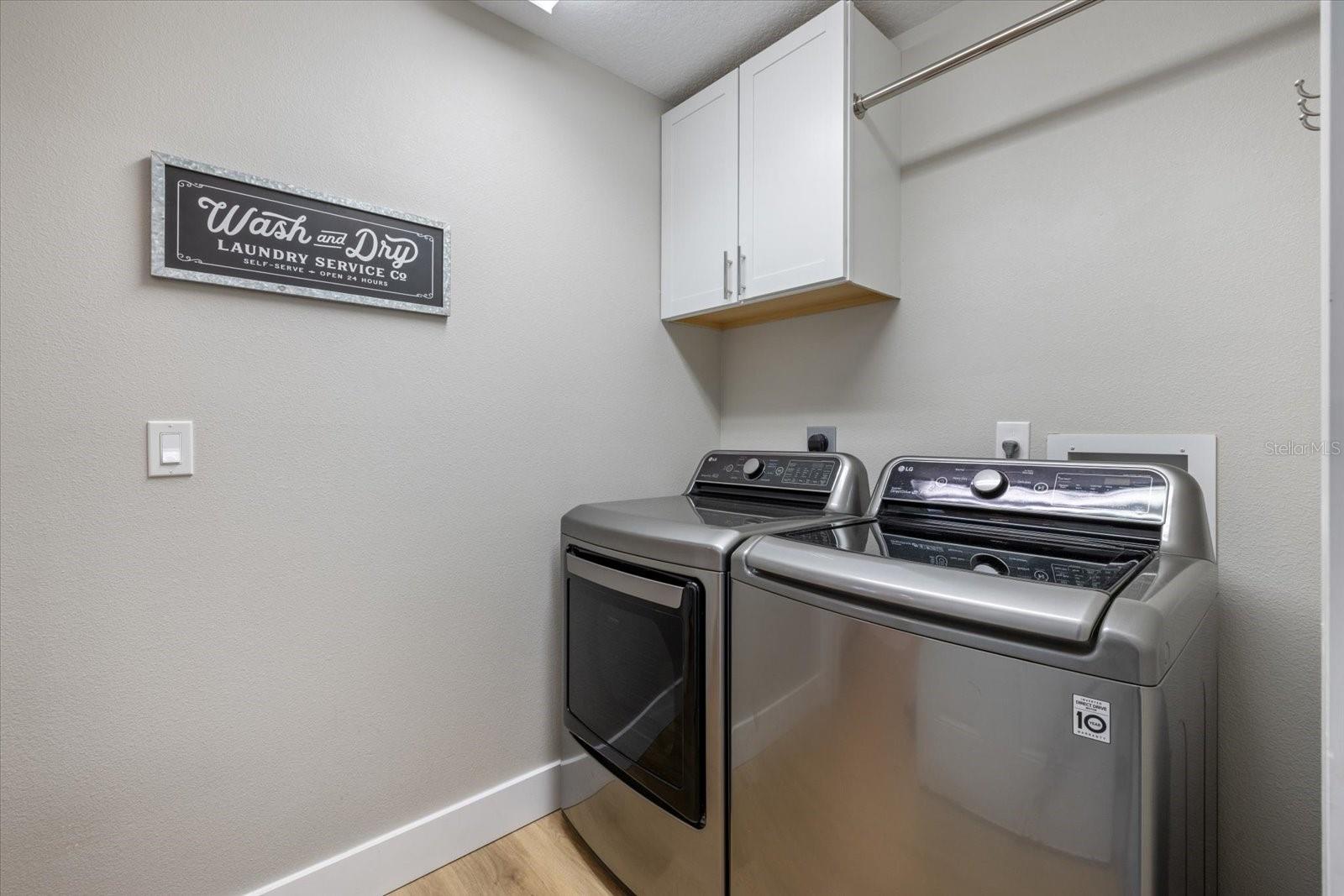 Image 38 of 72 For 4162 Parry Drive