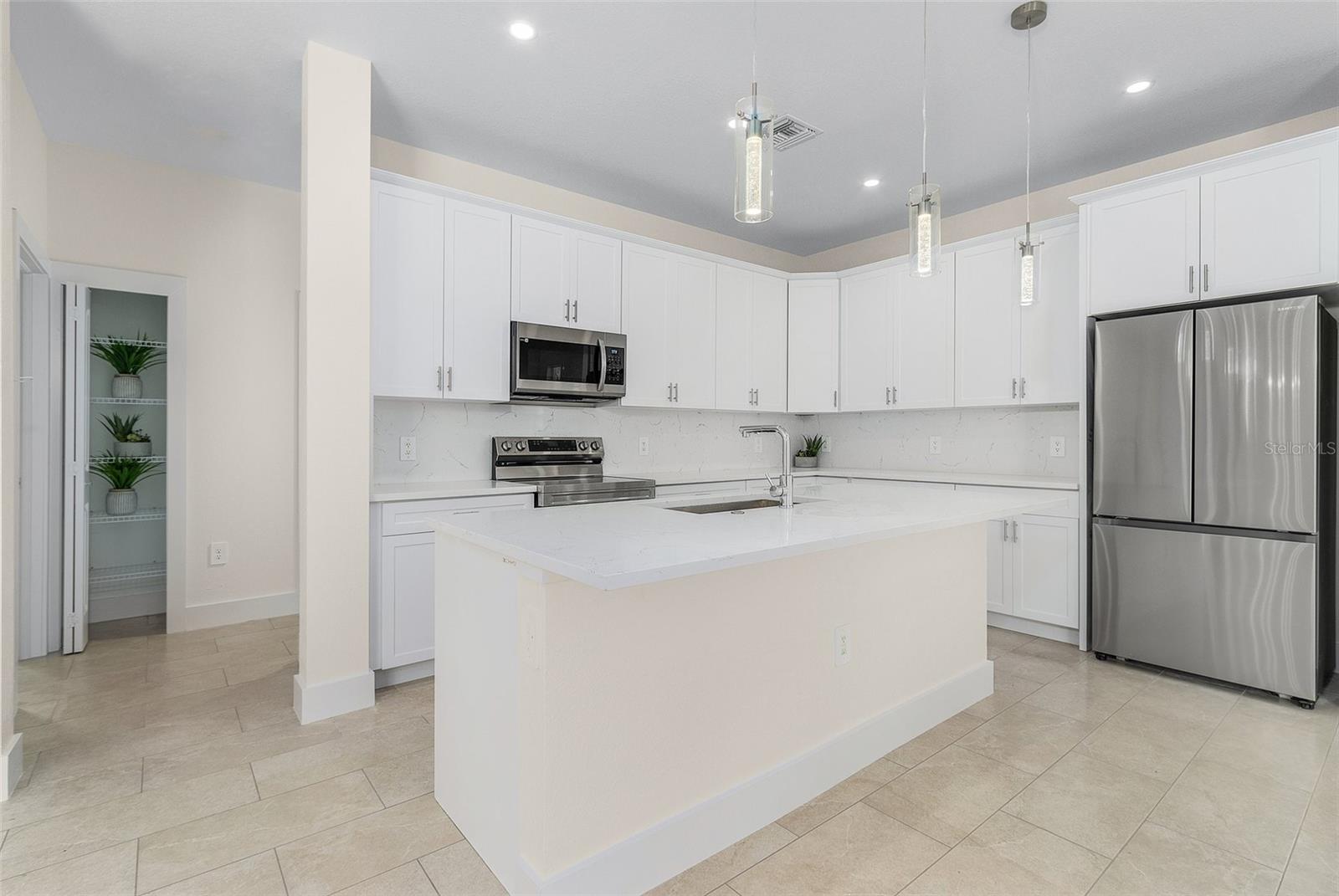 Image 4 of 22 For 162 Apollo Drive