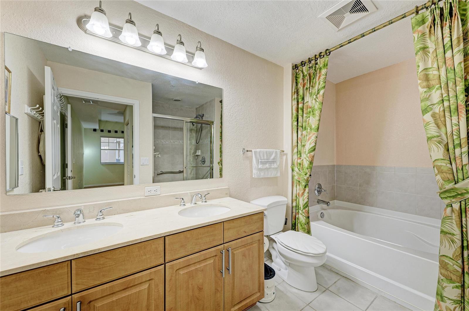 Image 13 of 46 For 1064 Tamiami Trail 1212