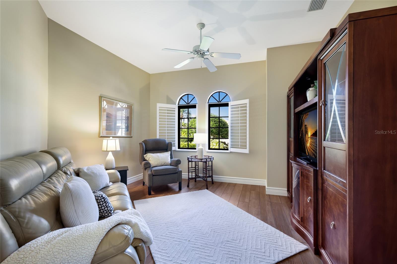 Image 28 of 57 For 7062 Vilamoura Place