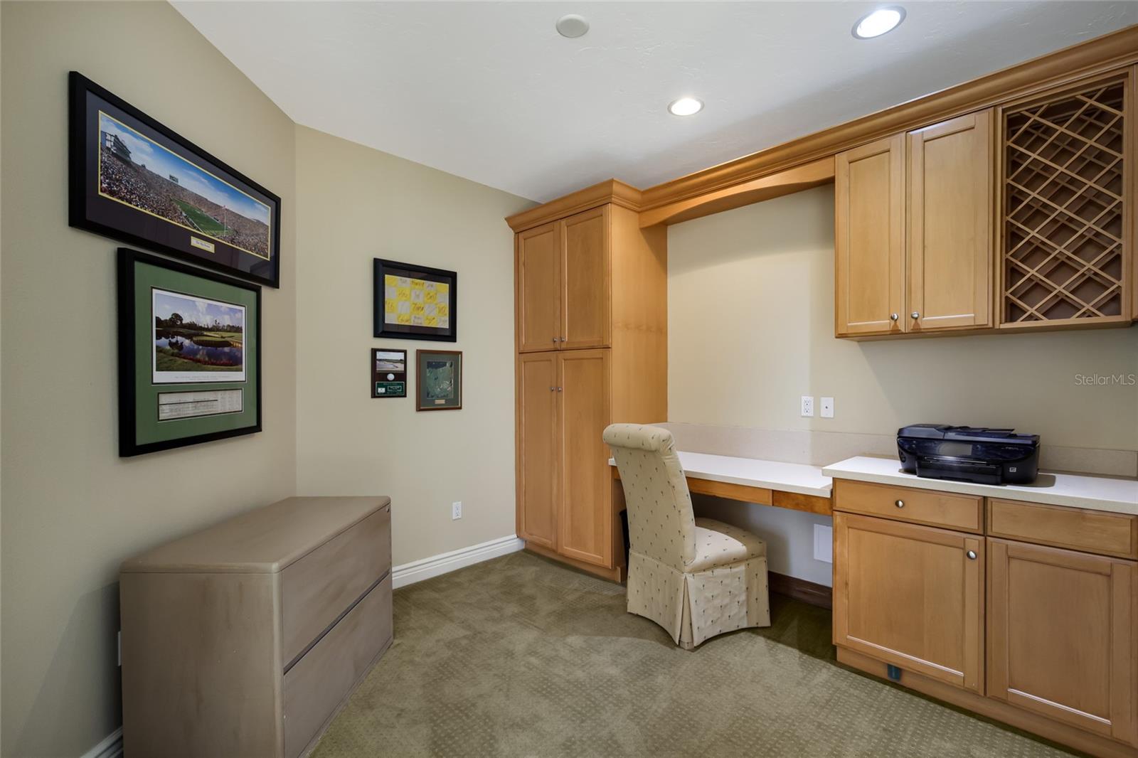 Image 34 of 57 For 7062 Vilamoura Place